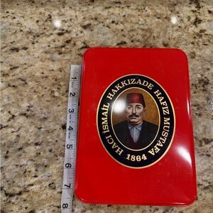 Haci Ismail Hakkizade Hafiz Mustafa Red Decorative Tin